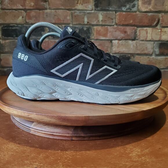 New Balance Fresh Foam X 880v14 Black Road Running Shoes Women's 9.5 Men's 8 - Picture 10 of 16